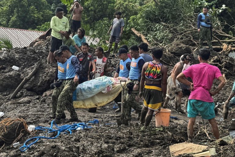 菲律宾洪水和山体滑坡造成至少136人死亡或失踪